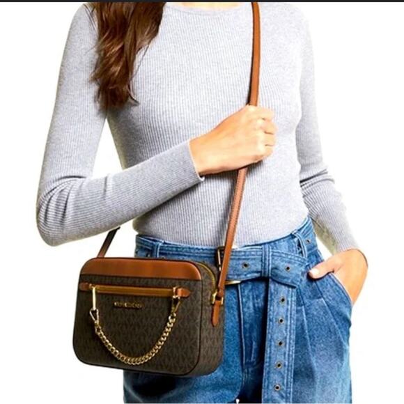 MICHAEL Kors Brown  /Tan 
Jet Set Large Logo Crossbody Bag with chain. NWT - Picture 5 of 7